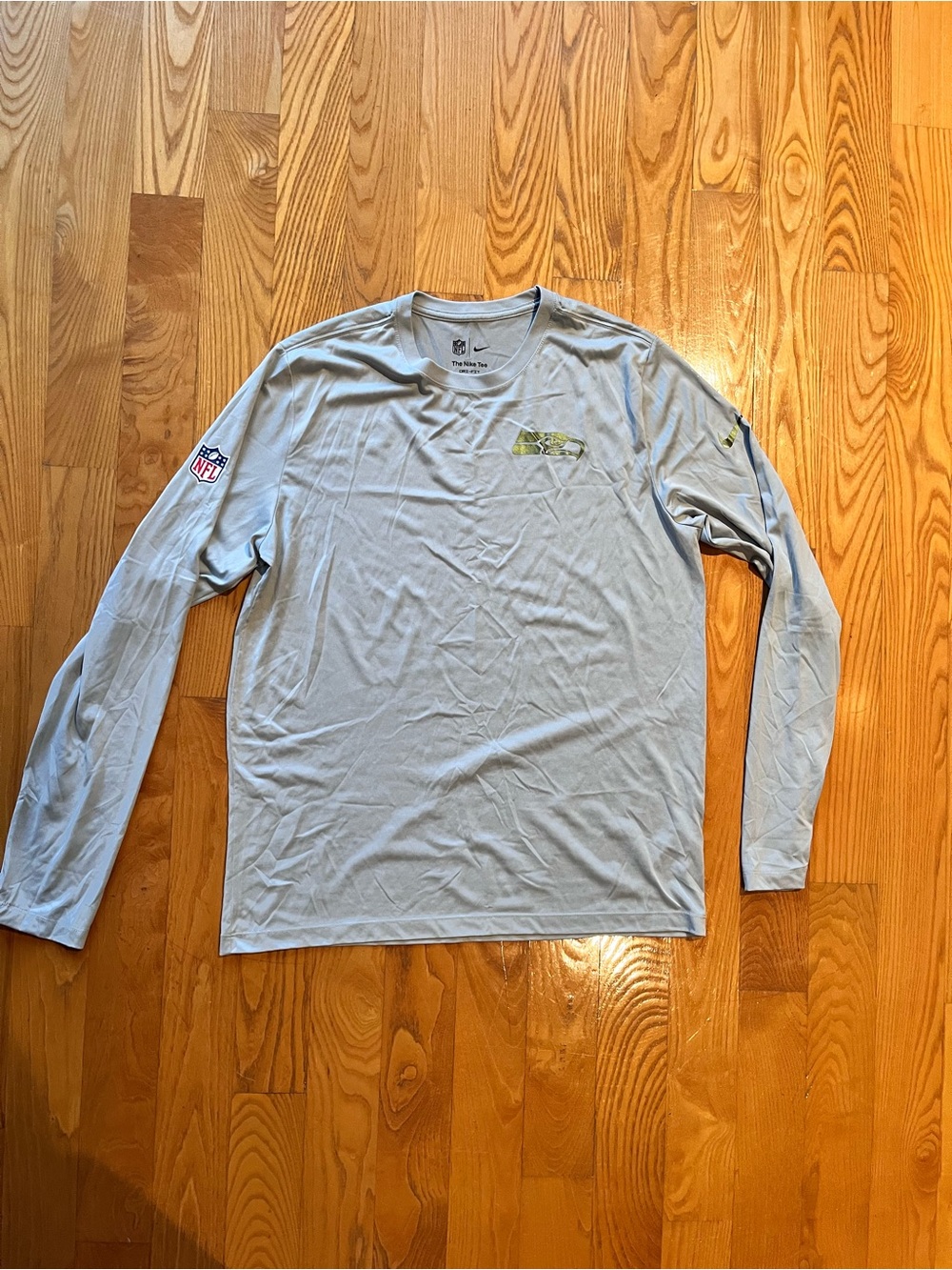 NFL Seattle Seahawks Long Sleeve Team Performance Tee size large